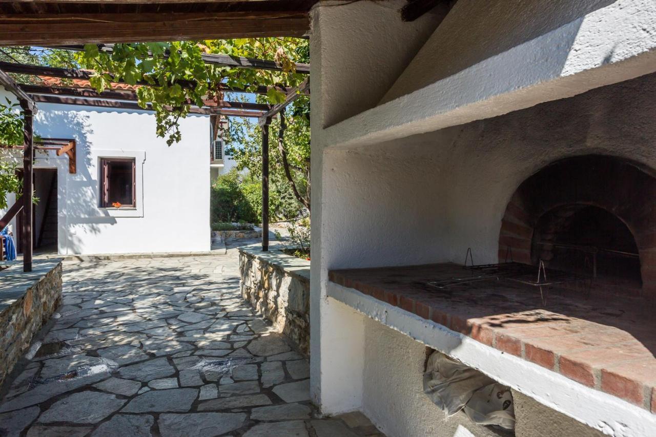 Ageri Studios Stafylos Buitenkant foto